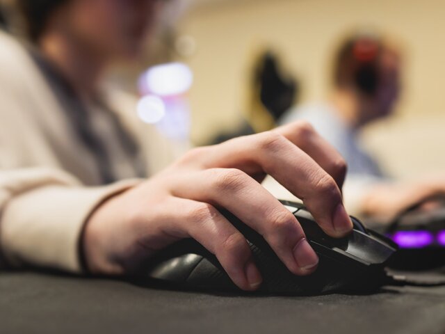 Киберспортивные турниры CyberClash по Counter-Strike 2 выйдут на между