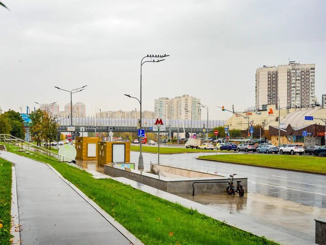 Ремонт асфальта провели на Пролетарском проспекте в Москве