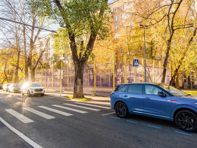 В центре Москве завершили благоустройство 4-го Красносельского переулк
